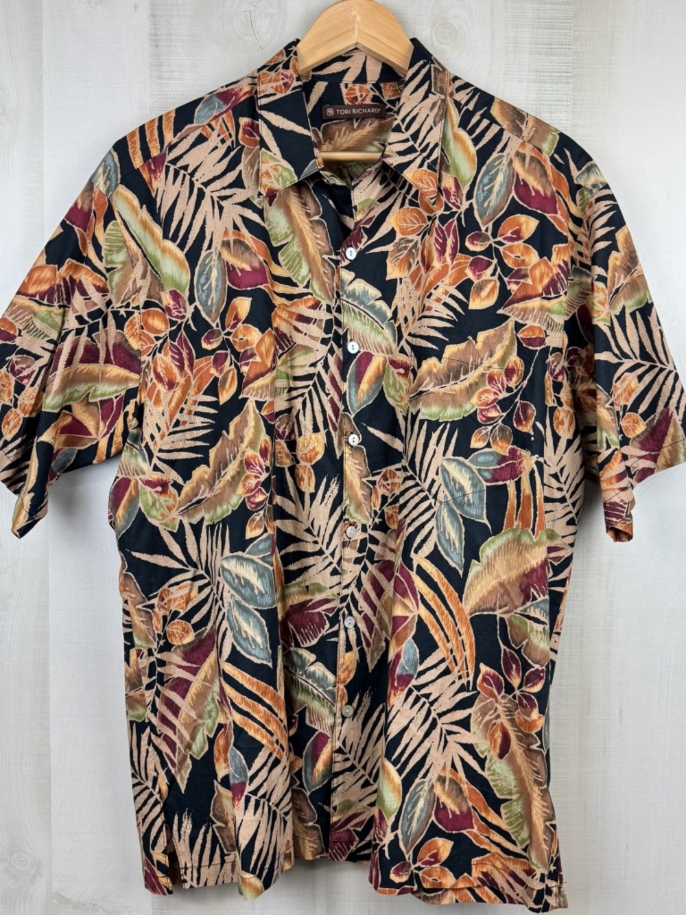 Tori Richard Cotton Lawn Men’s Hawaiian Shirt Earth Tone Tropical Floral Large